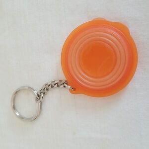 Vintage Tupperware Plate Keychain